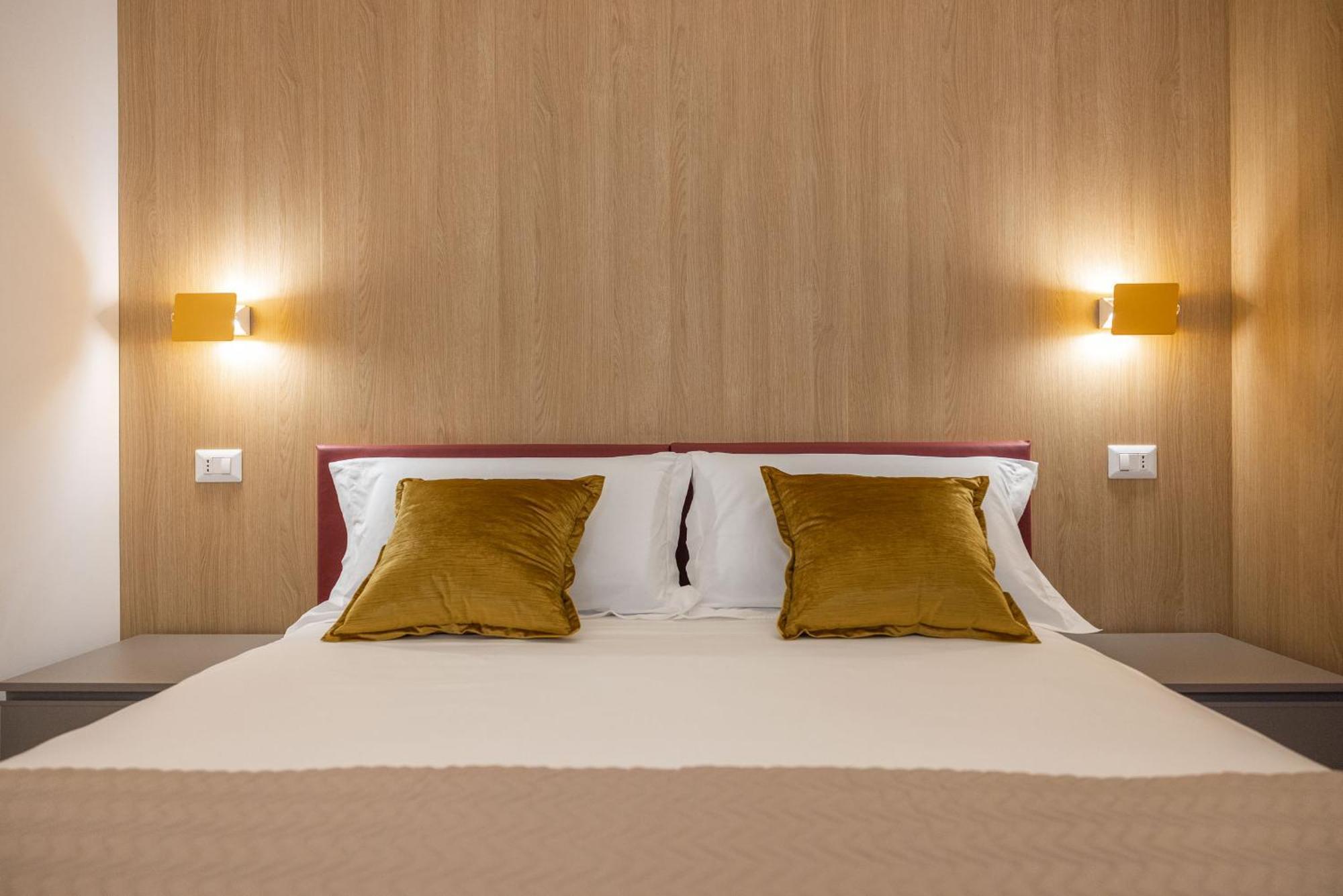 Hotel Novum Hospitality à Bari Extérieur photo
